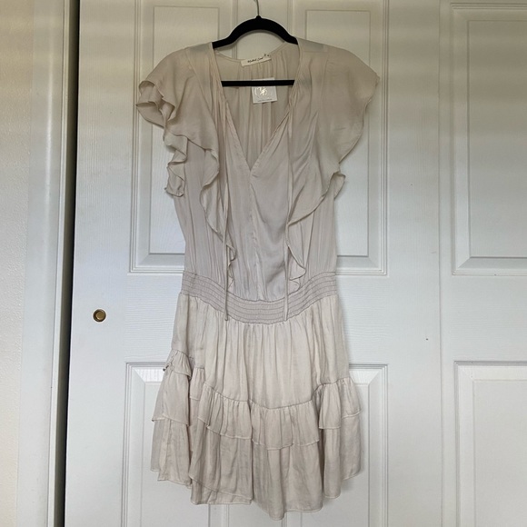 Dresses & Skirts - NWT CAREAM RUFFLE DRESS